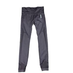 GYMSHARK Energy Seamless Leggings‎ High Waisted Gym Workout Mauve Purple